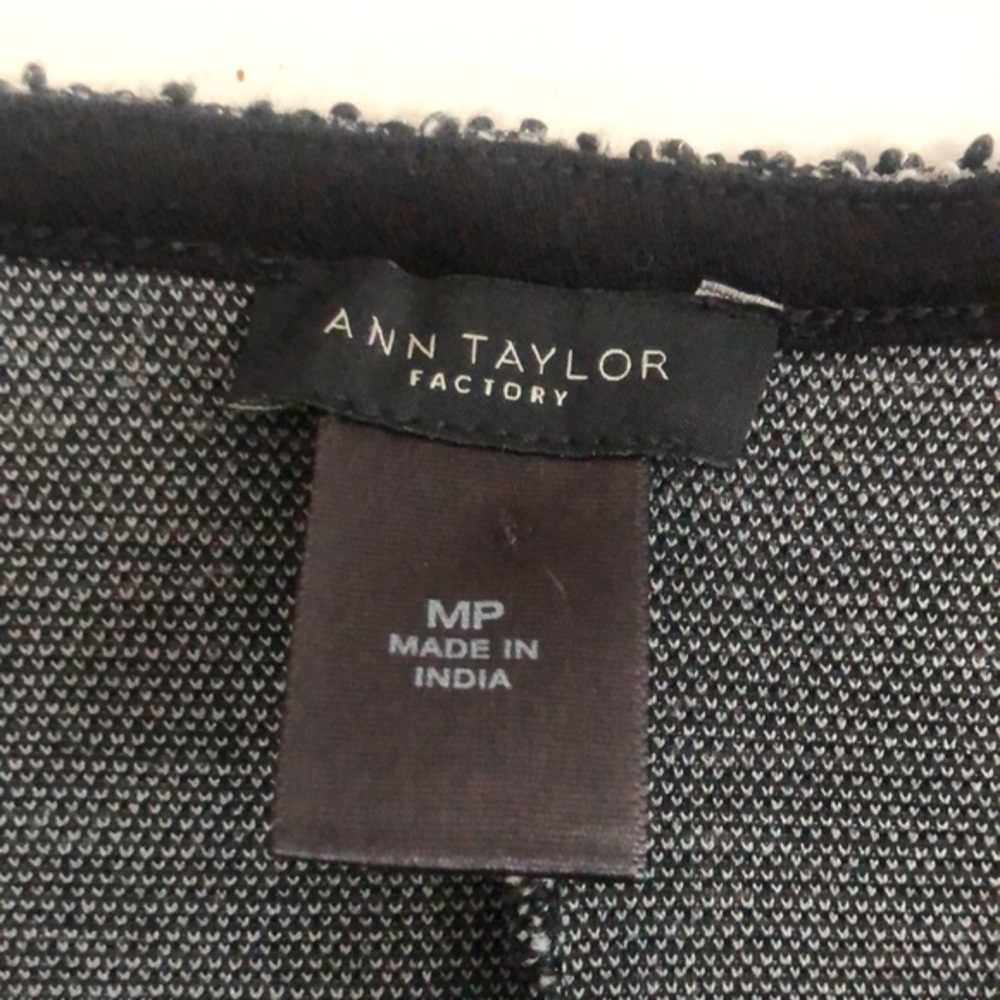 Ann Taylor Factory boucle tweed top - Picture 3 of 5